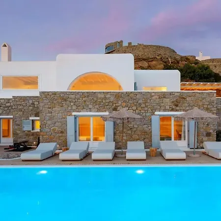 Luxury Near Beach Of Psarou *